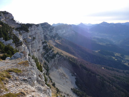 MONT GRANIER PAR BARRES DE TENCOVAZ - Vue sur les barres depuis la croix