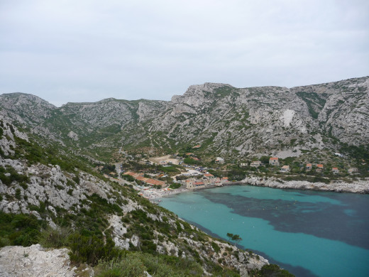 LES CALANQUES - PETIT COIN DE PARADIS