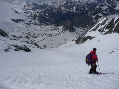 Vue sur l'Aiguille de la Vanoise depuis les Grands Couloirs